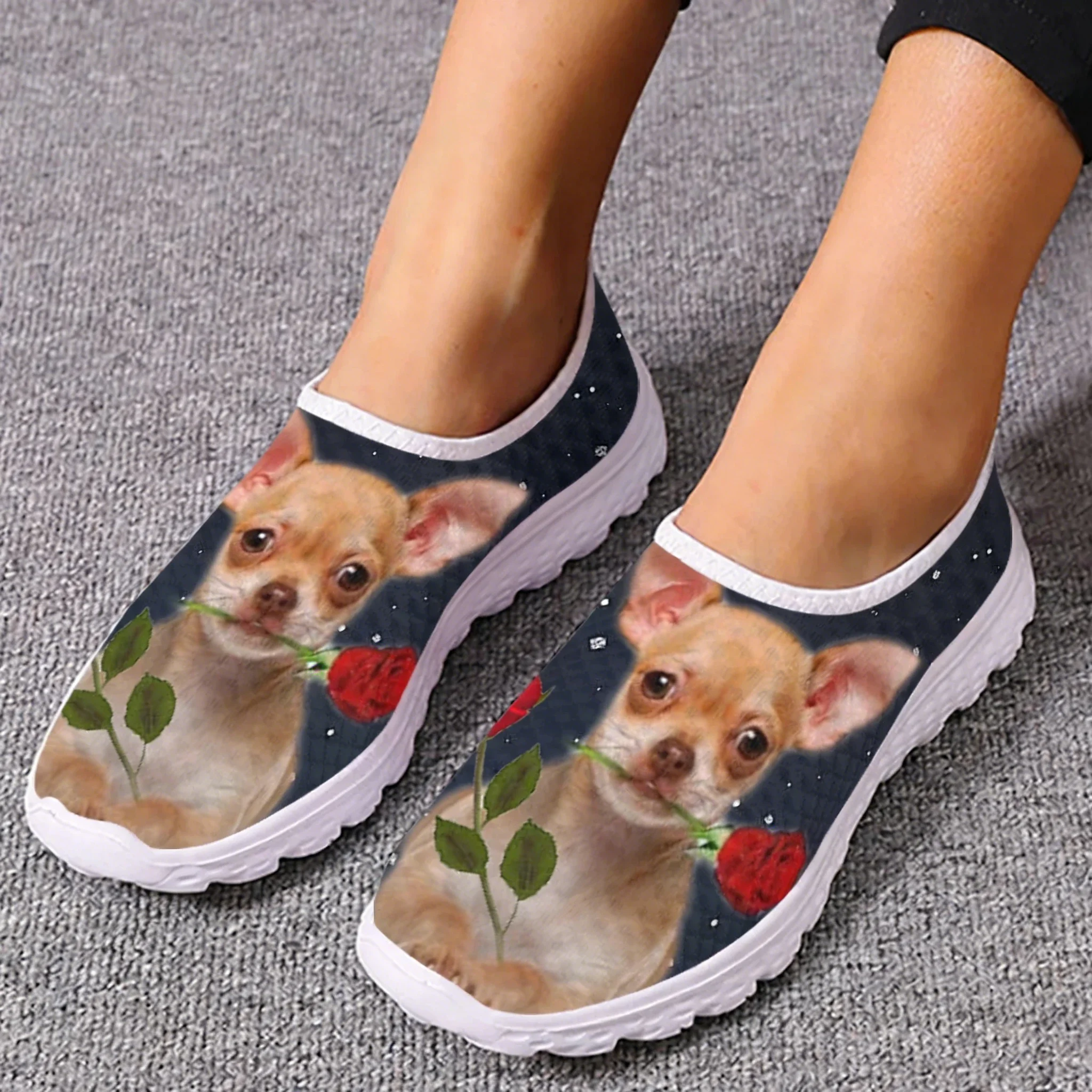 Women'S Shoes For Tennis - Chihuahua Rose Flower Design Mesh Hoge